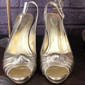 Nine West Hold Heels size 9